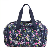 McNeill Sporttasche In McNeill Sporttasche In the garden